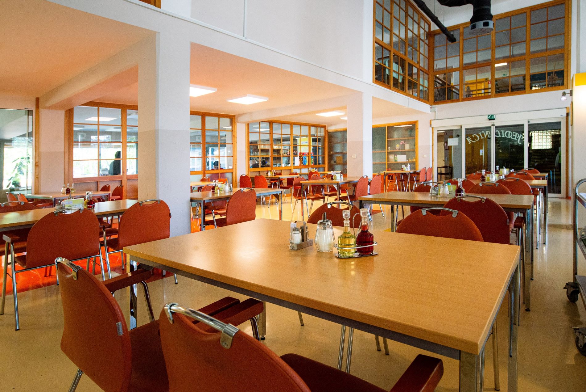 20230504080608 (2)-Edit