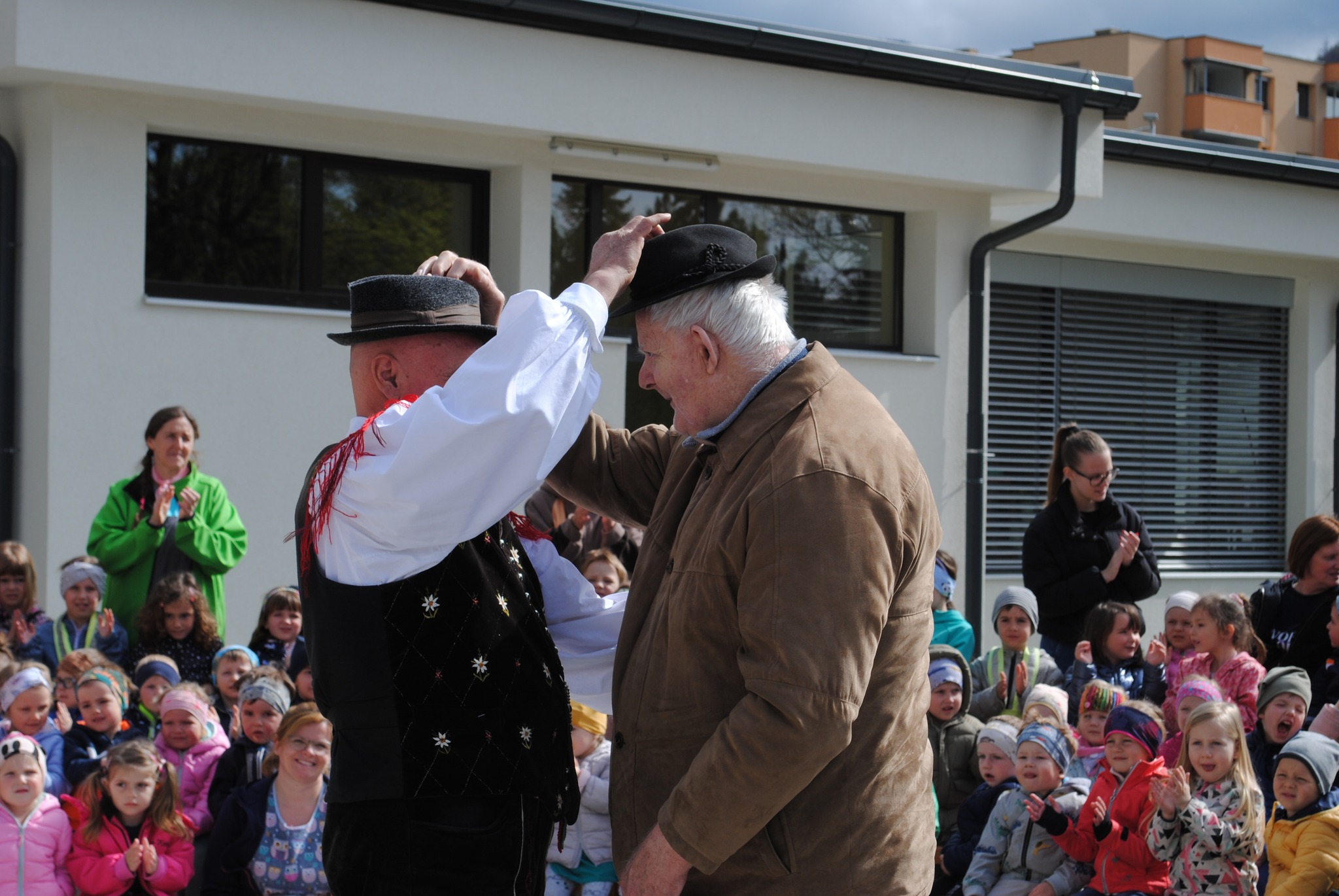 Vrtec Deteljica na obisku